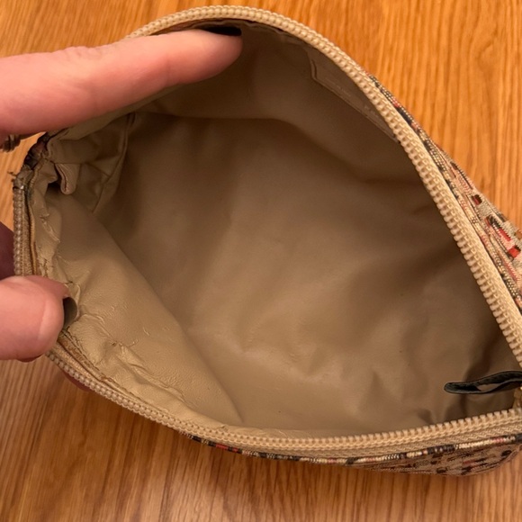 FENDI Zucchino Vitello Floral Forever Cosmetic Pouch - Picture 10 of 15